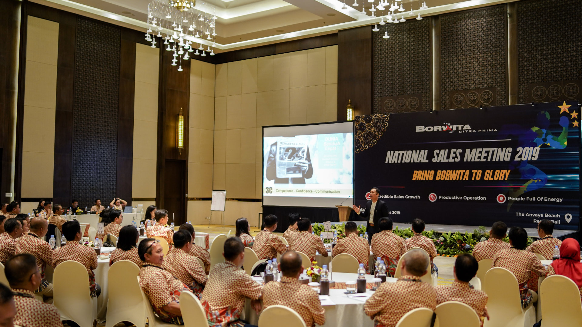 Motivator Perusahaan di Bali – Membangun Tim yang Tangguh, Kompak, dan Termotivasi